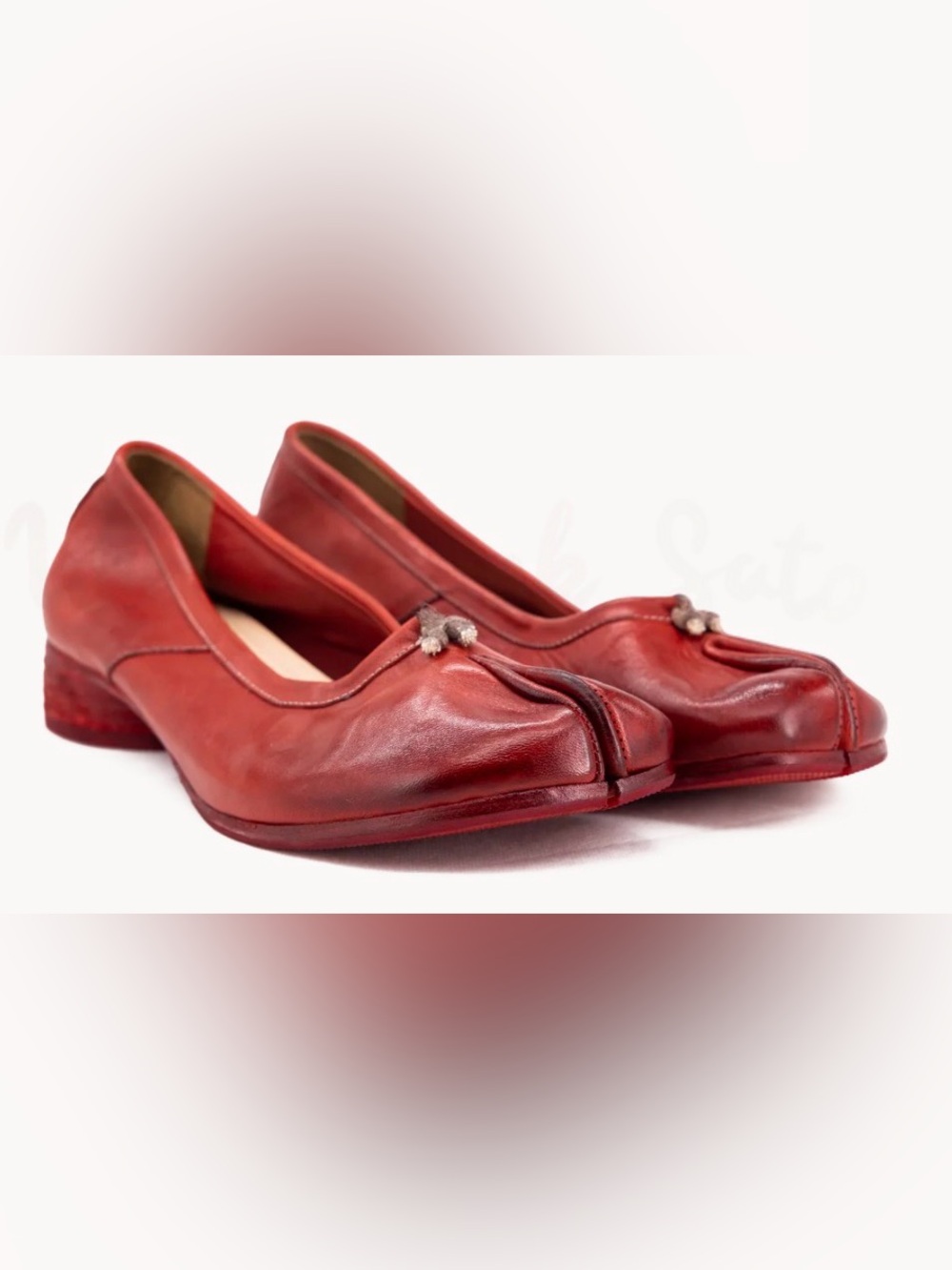 WoodchuckSato Red Horse Leather Tabi 3cm Heels size 36/5.5 new in box!